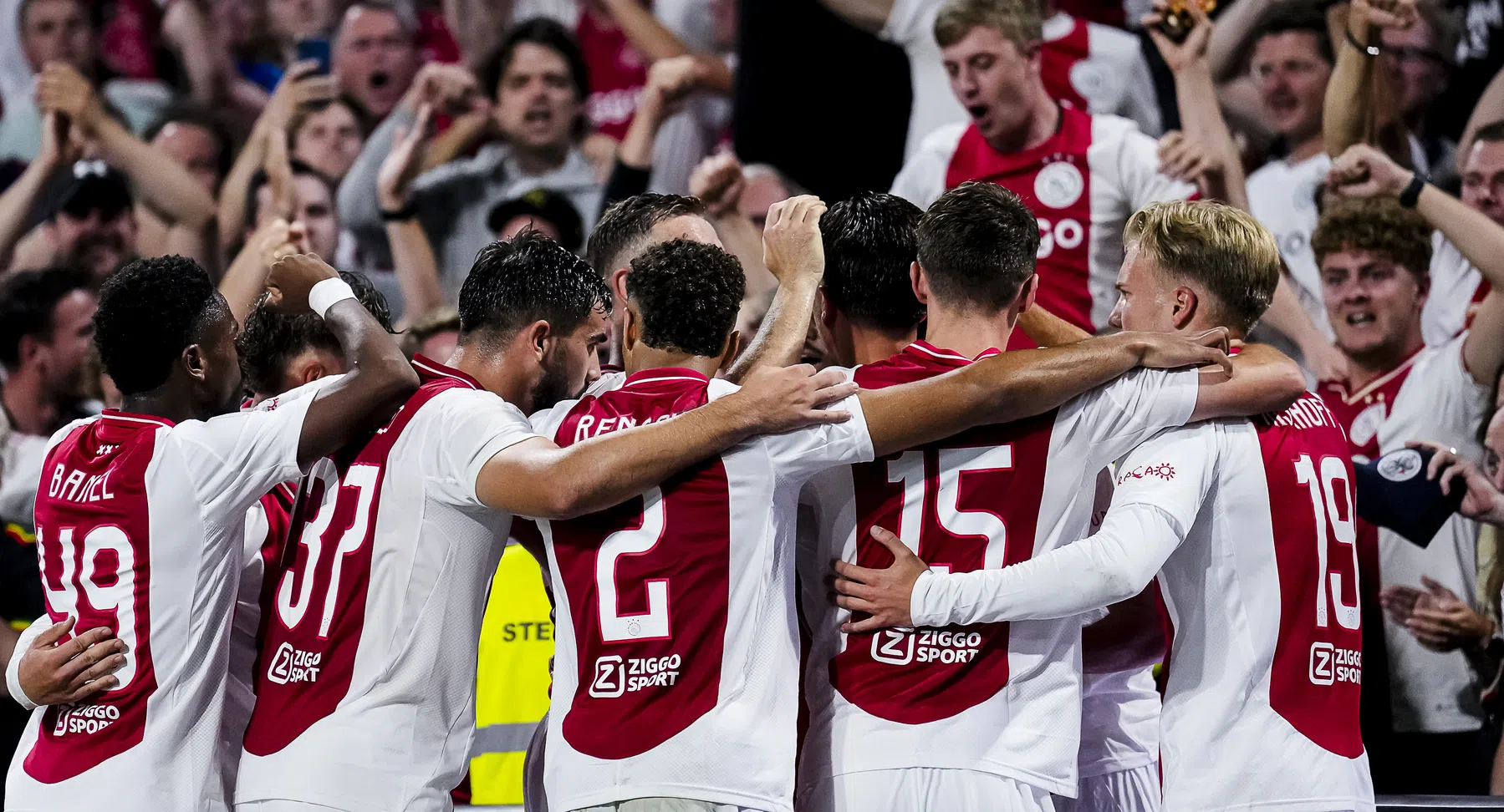 Wat schrijven de ochtendkranten over Ajax - FK Vojvodina?