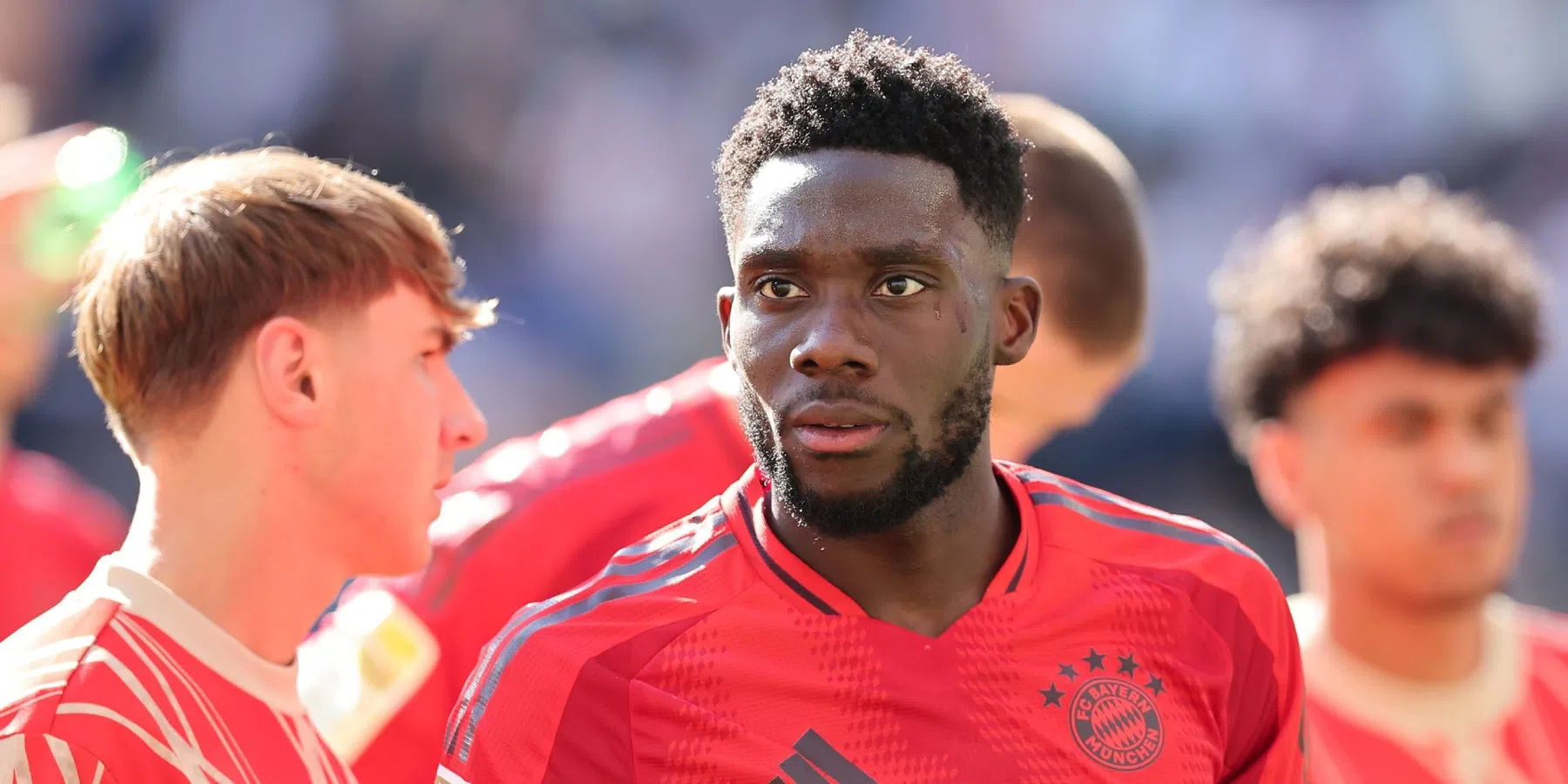 'Om deze reden kan Alphonso Davies pas in 2025 naar Real Madrid verkassen'