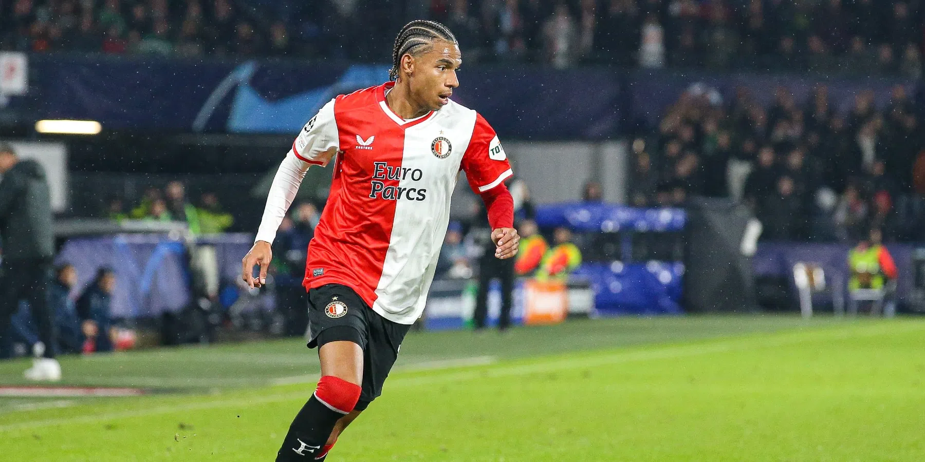 Dit zegt Stengs over een mogelijke transfer na een sterk seizoen bij Feyenoord
