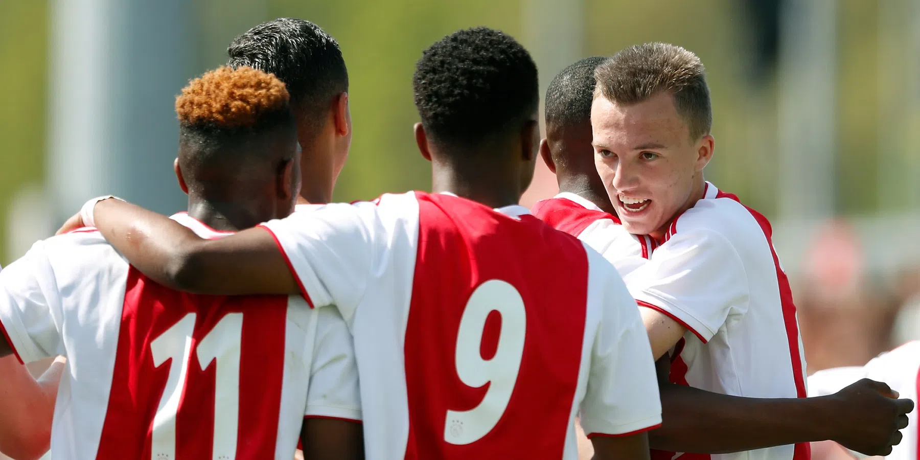 Wie is Johnson, de uitblinker op de Future Cup die een contract bij Ajax tekent?
