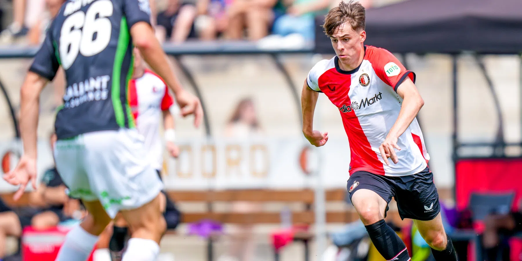 'NAC toont interesse in overbodig Feyenoord-talent: meerdere kapers op de kust'