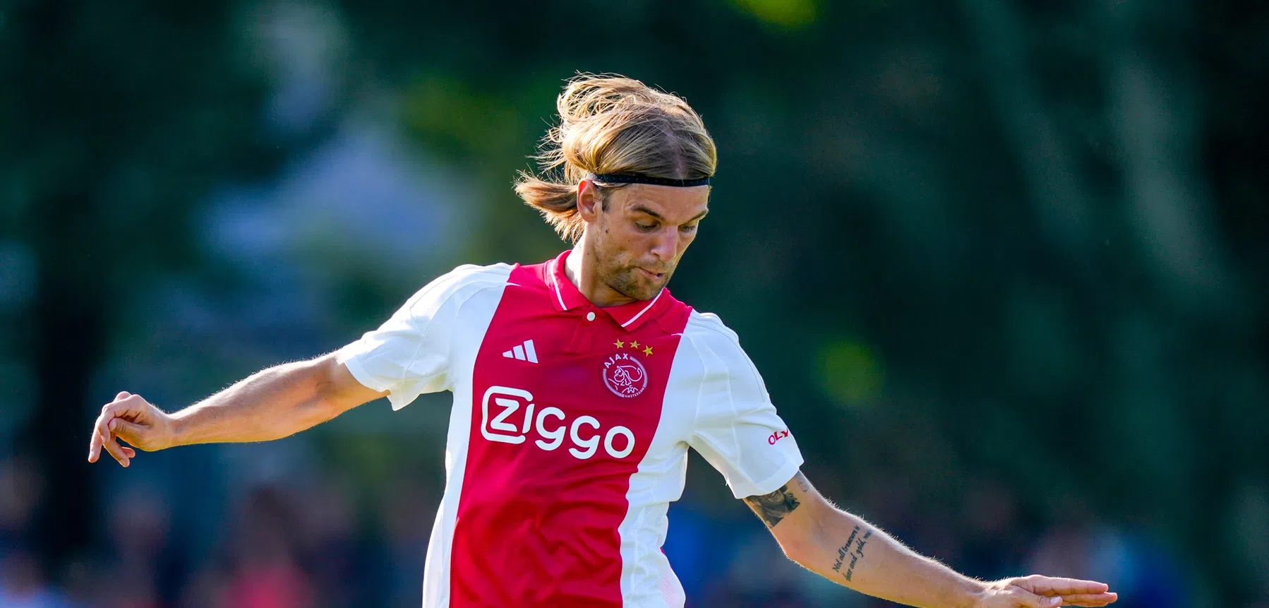 'Van Bronckhorst hoopt Ajax-back op huurbasis naar Besiktas te halen'