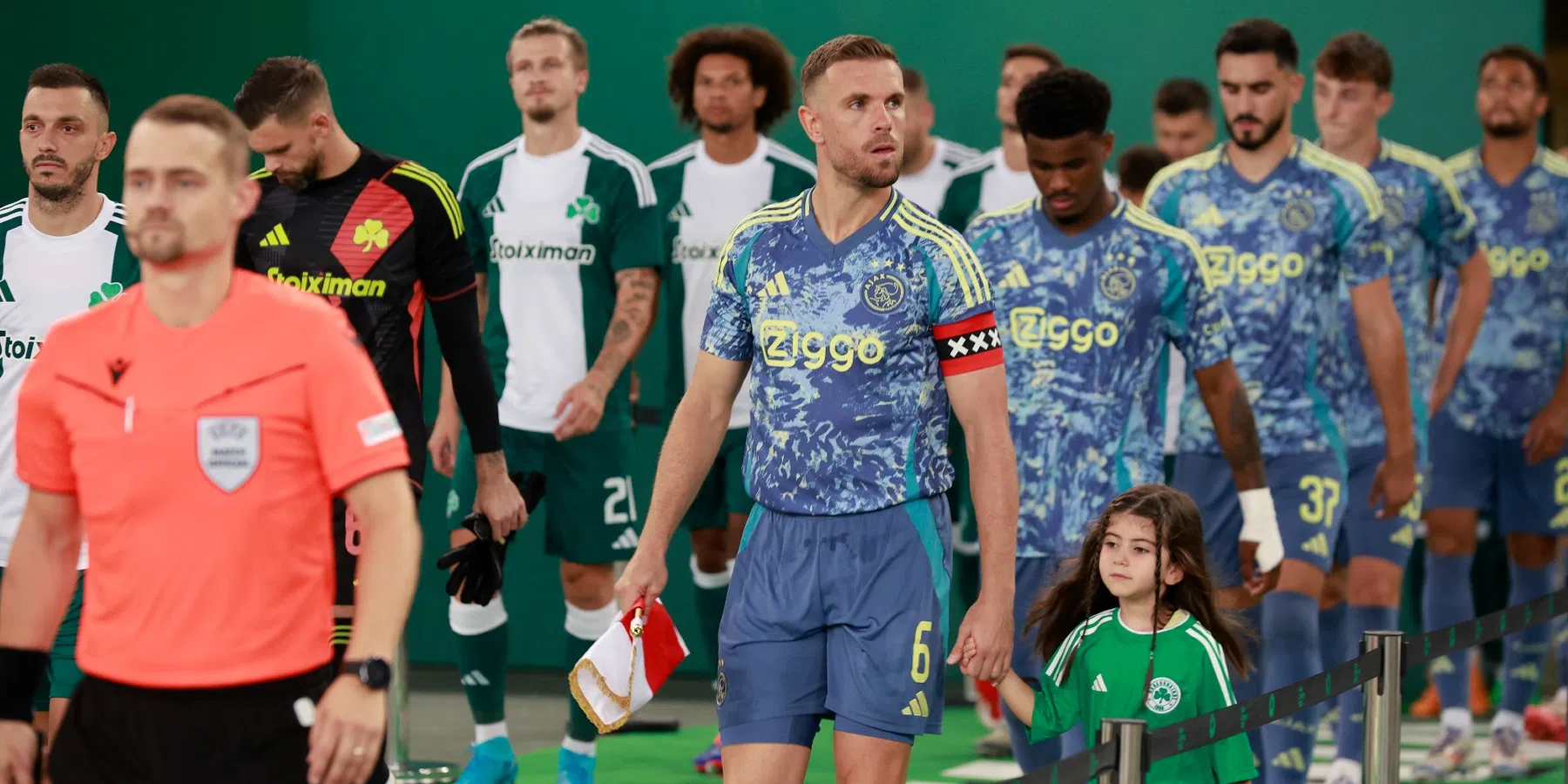 Dit is waarom Ajax in het uit-tenue speelt tegen Panathinaikos