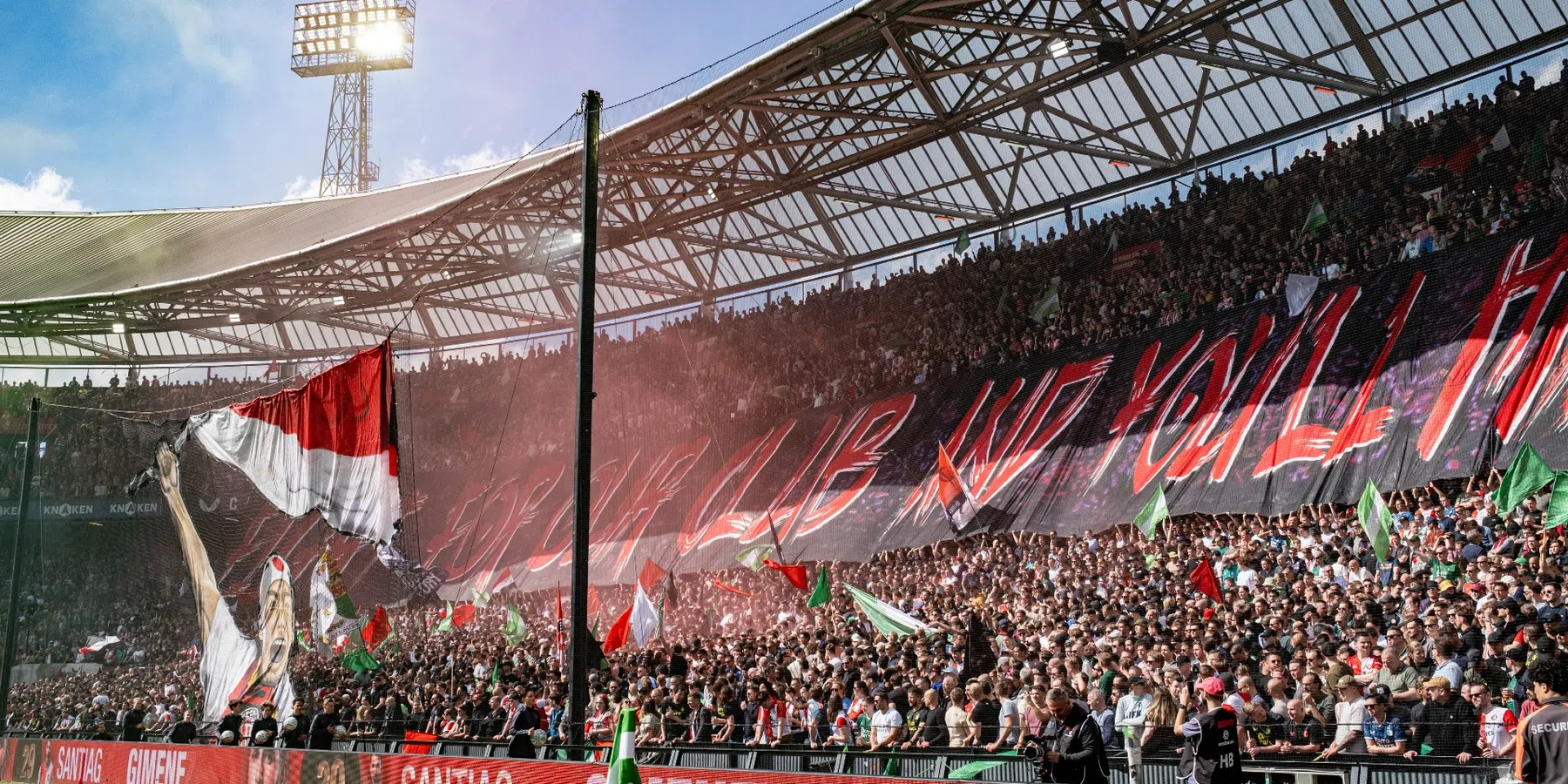 Volgens het AD vreest Feyenoord dat de politie wil staken tijdens de Klassieker