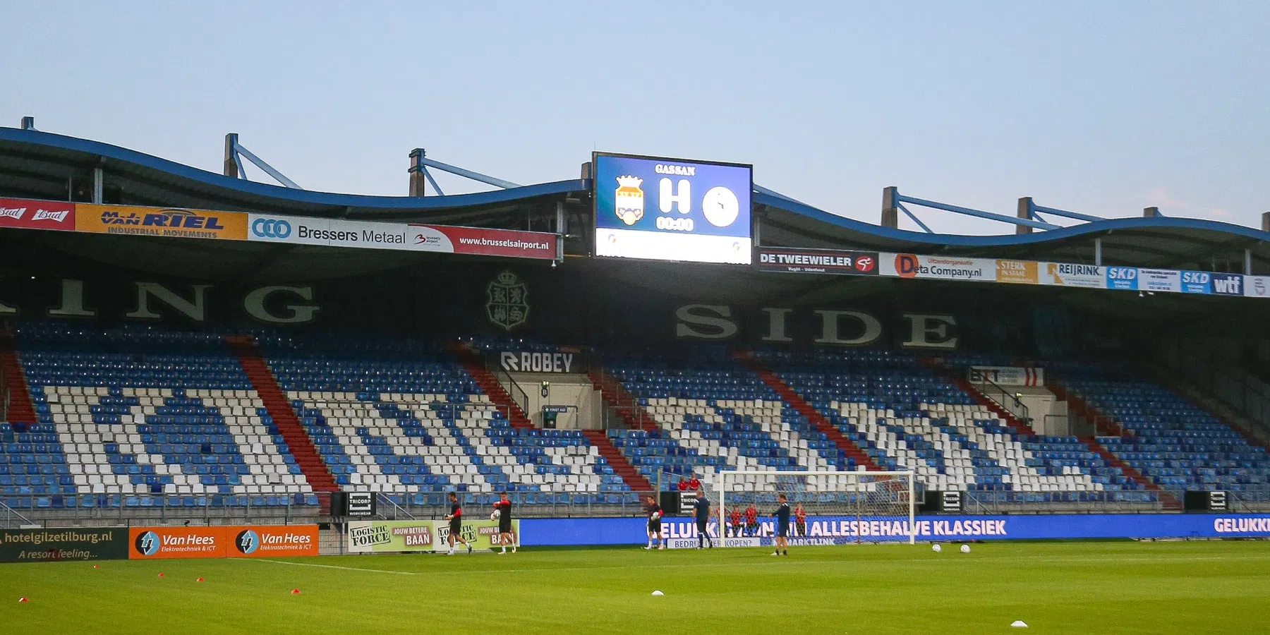 Waarom is een deel van de tribune leeg bij Willem II - Sparta Rotterdam?