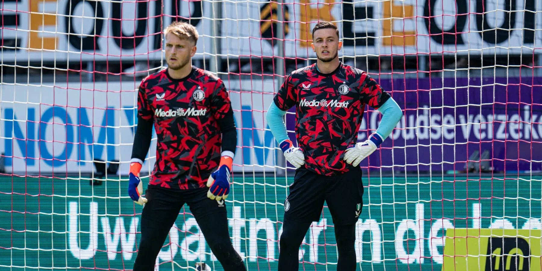 Feyenoord verhuurt twintigjarige doelman rest van seizoen aan Vitesse