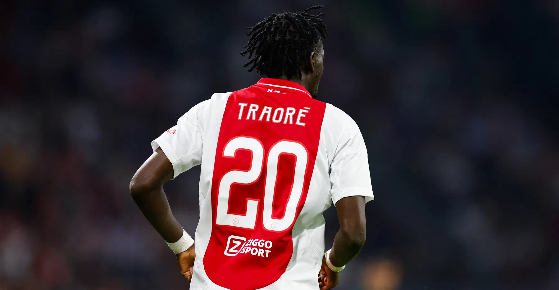 Wat zijn de rugnummers van Ajax in het seizoen 2024/2025?