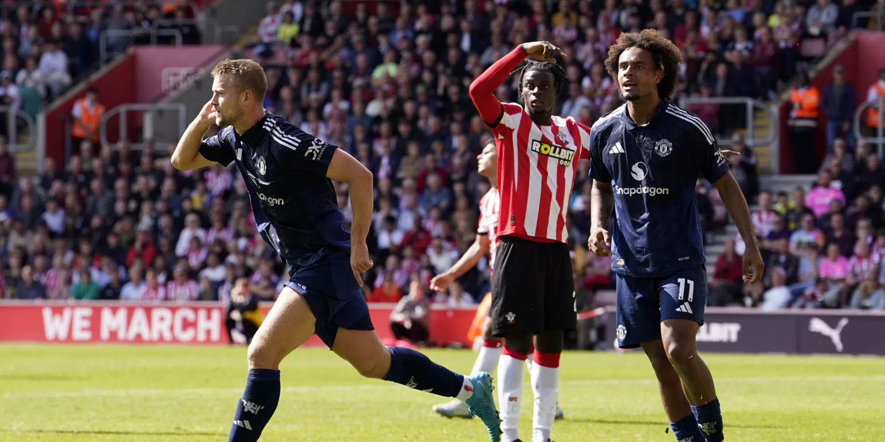 Waar en hoe laat wordt Manchester United - Barnsley in de League Cup uitgezonden?