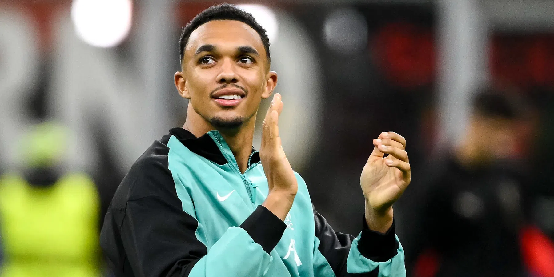 'Alexander-Arnold heeft grootse plannen en doet bod om Ligue 1 club te kopen'