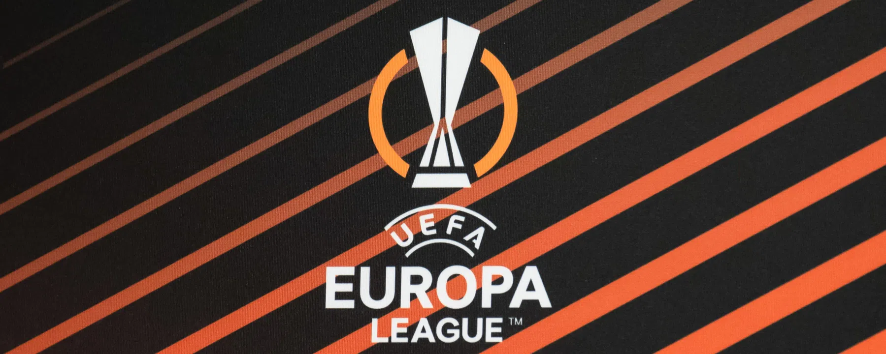 Waarom is er Europa League op woensdag?