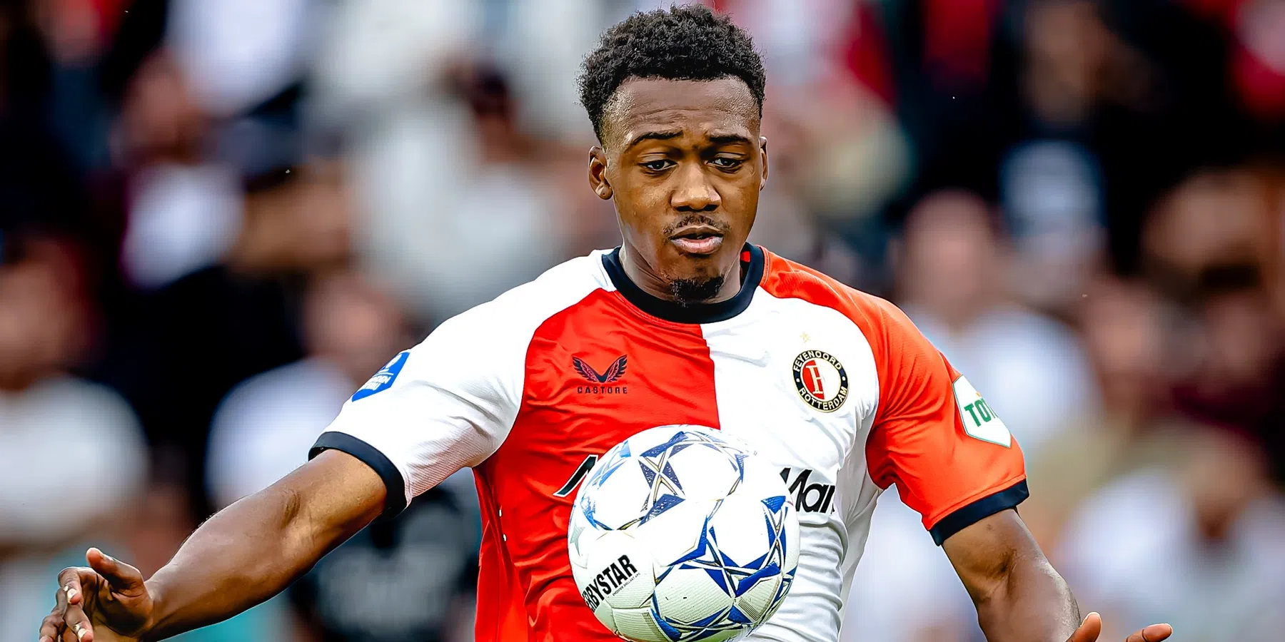 Dit is waarom Feyenoord-talent Milambo hulp zocht na zijn debuut