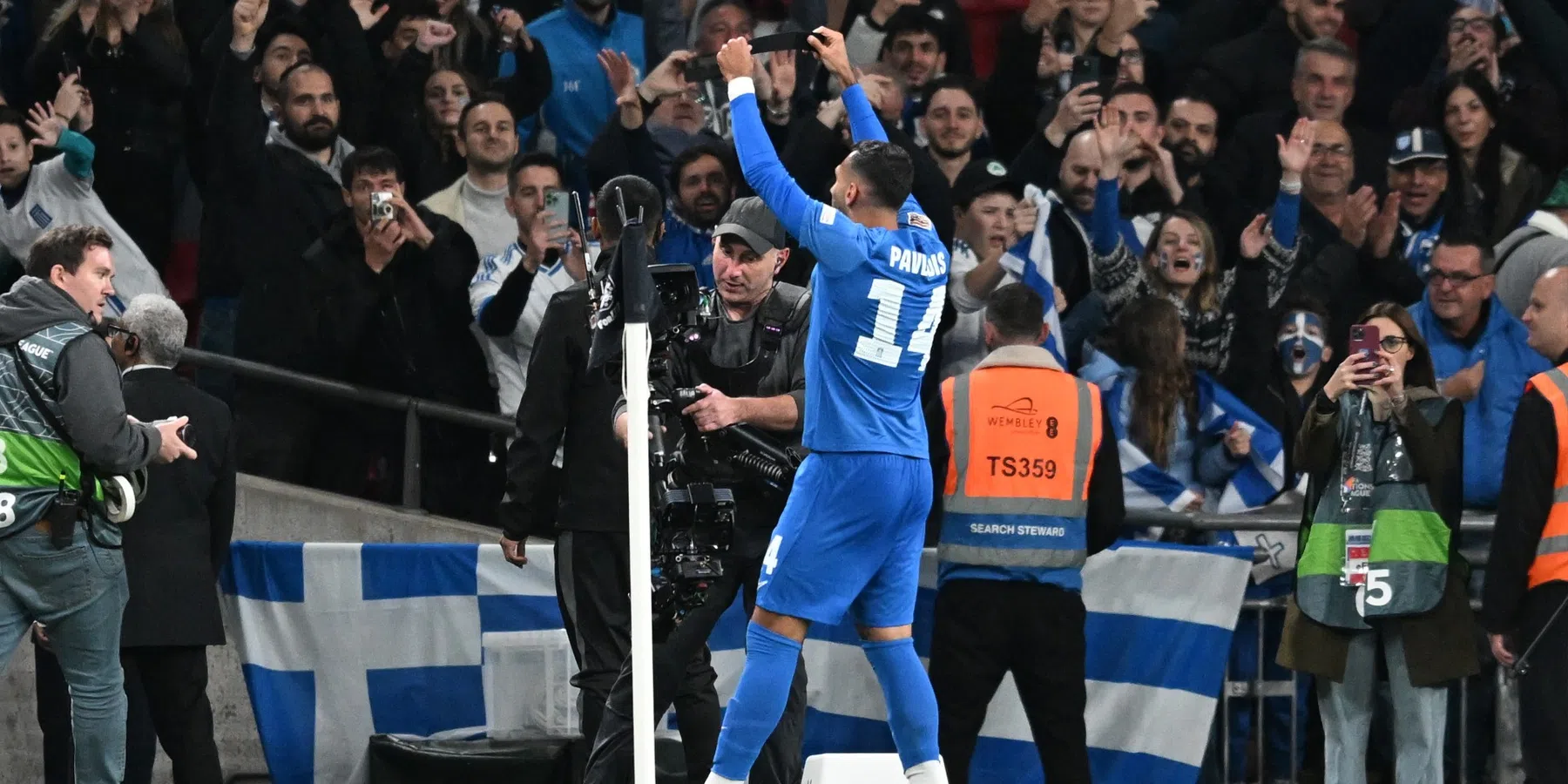 Dit schrijven de Griekse kranten over de overwinning van Griekenland op Wembley