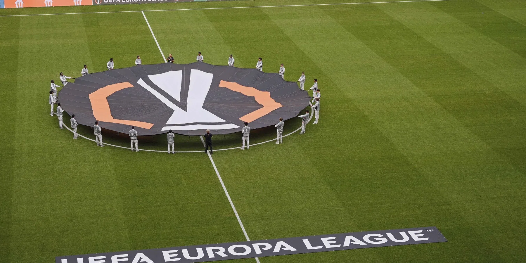 Liveblog van alle Europa League-duels met Ajax, Twente en AZ bij VoetbalNieuws!