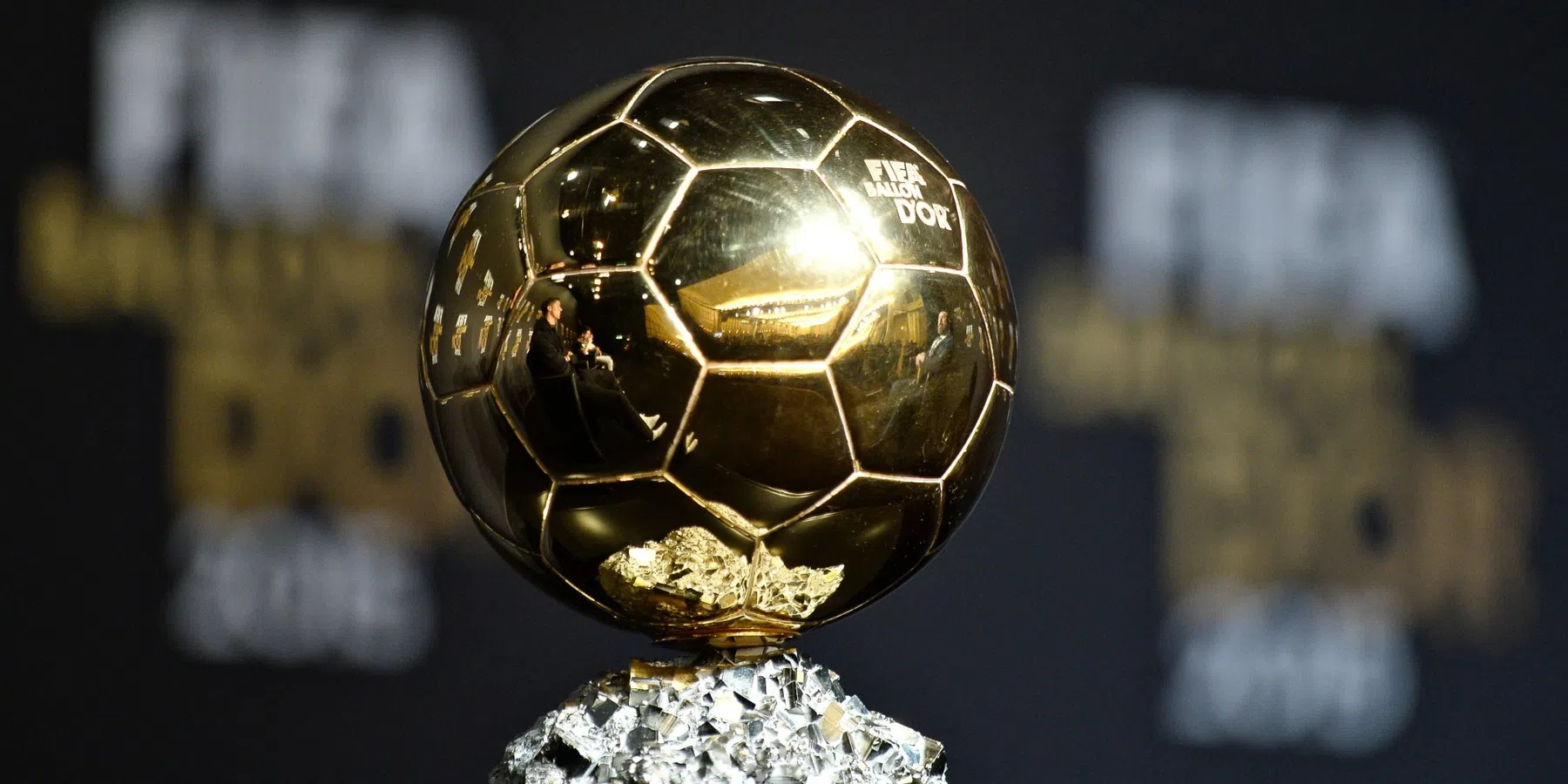 Uitreking Ballon d'Or: voetbalavond in Parijs vol glitter en glamour