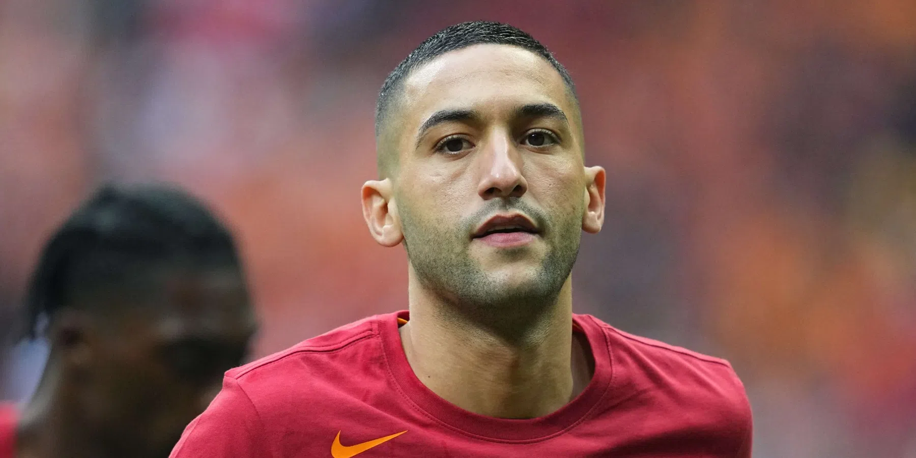 Zahavi eist UEFA-straf voor Ziyech na uitlatingen over geweld in Amsterdam