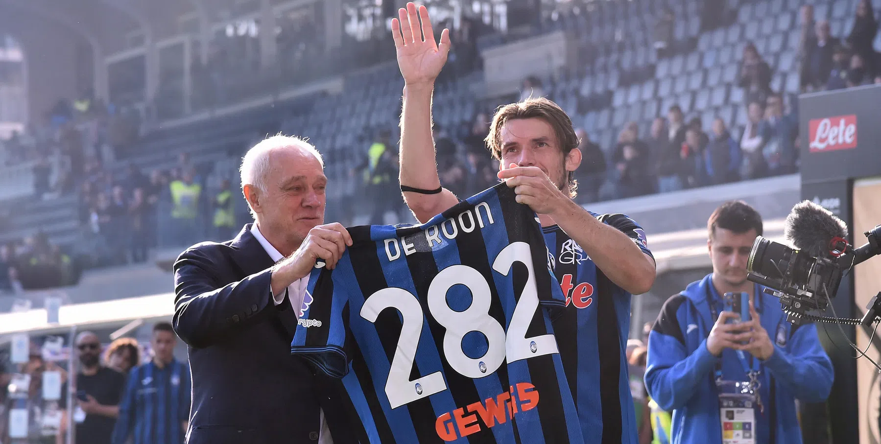 Welk record van Atalanta heeft Marten de Roon in handen?