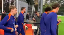 Goed nieuws vanuit Zeist: Frenkie de Jong traint mee met Oranje ondanks blessure