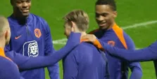 Goede sfeer in Oranje: Frenkie verliest potje op training en krijgt tikken