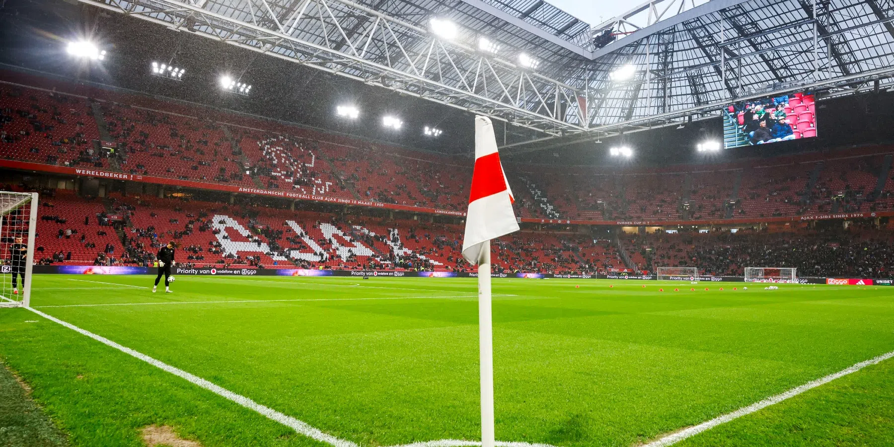 Dit zijn de tien grootste voetbalstadions van Nederland