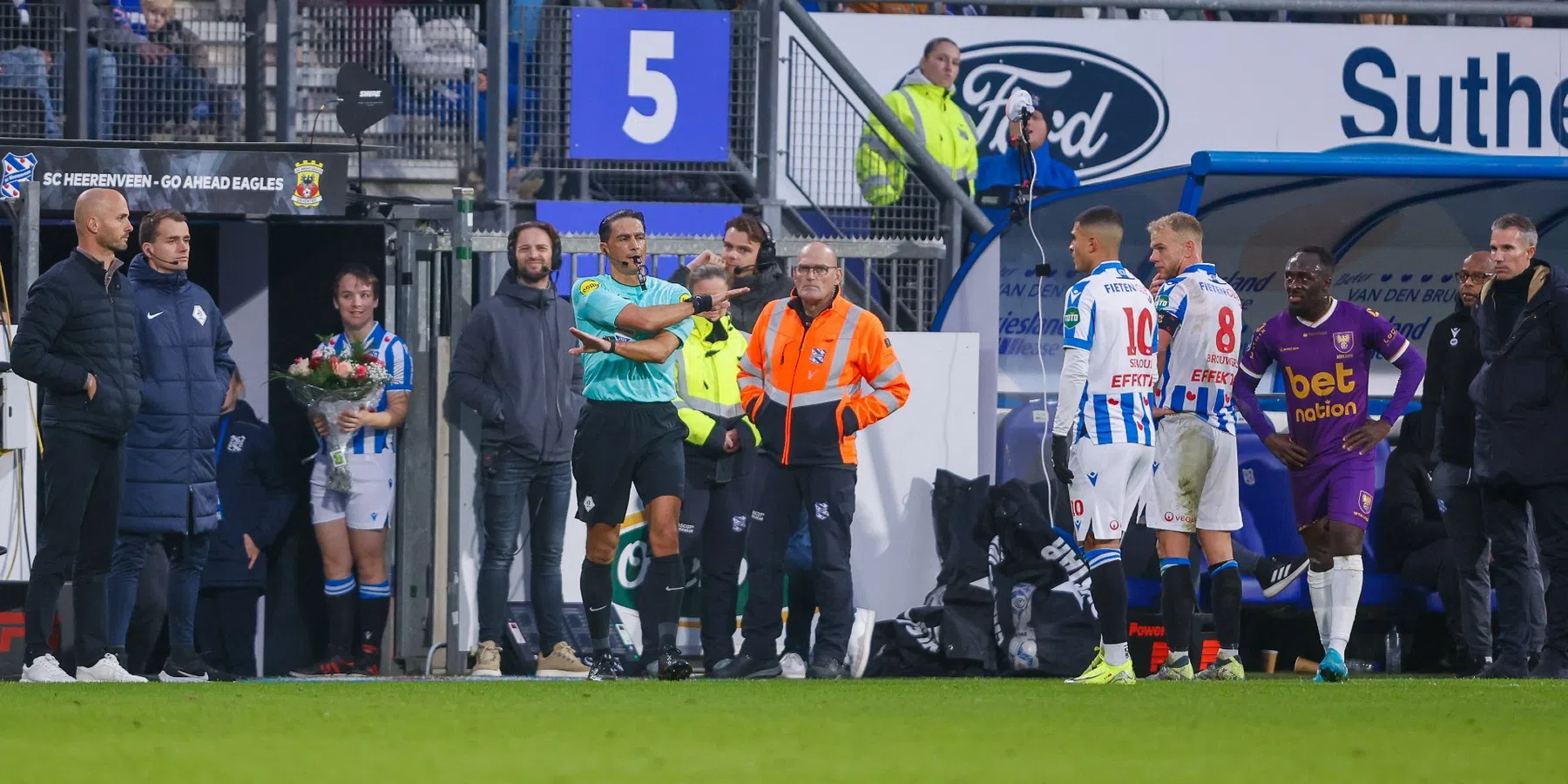 KNVB erkent VAR-fout bij afgekeurde goal Go Ahead tegen Heerenveen