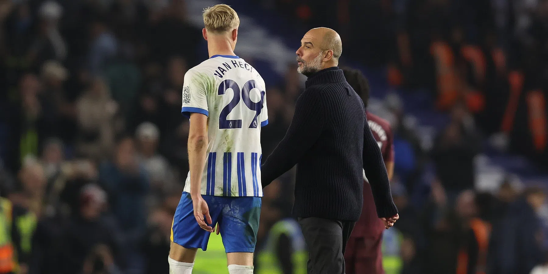 Van Hecke onthult: hier sprak de verdediger over met Guardiola