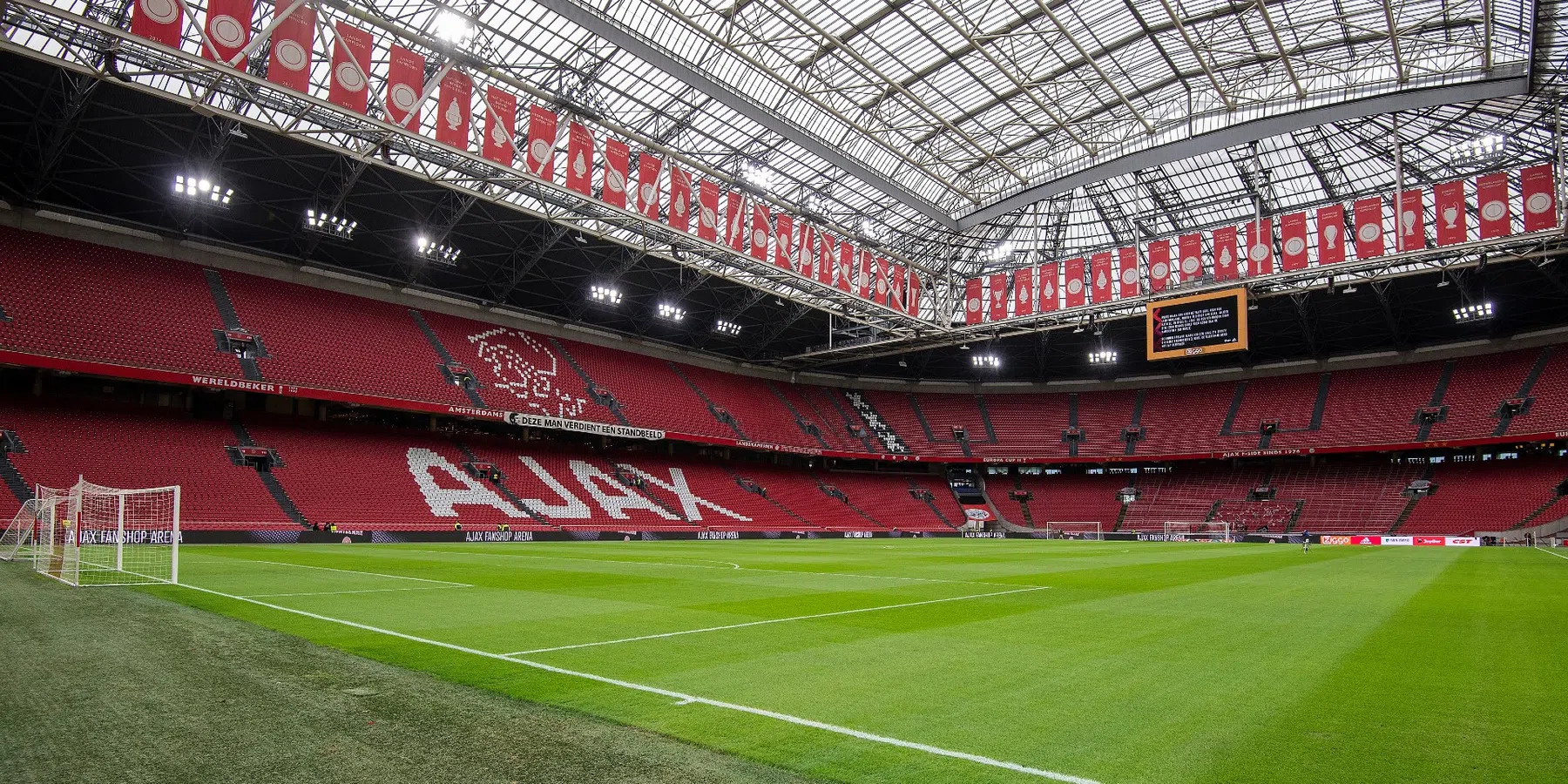 Ajax keert terug naar het oude logo: dit is waarom de club hiervoor kiest