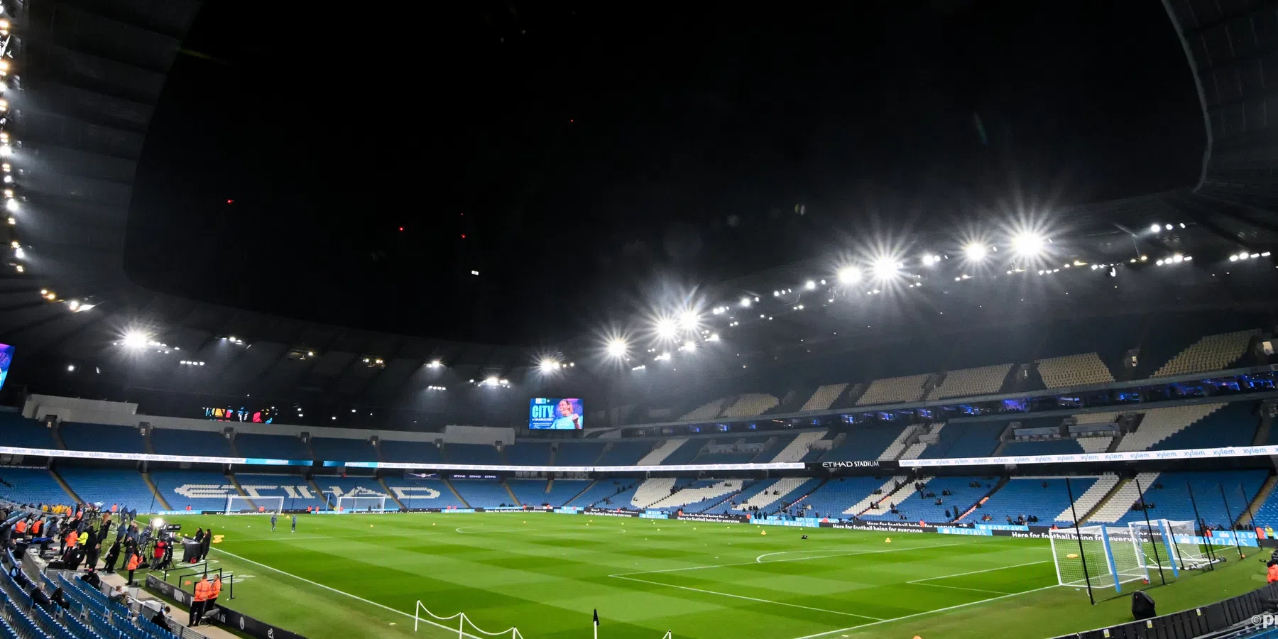 Dit is het Etihad Stadium, de thuisbasis van Manchester City