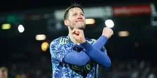 Thumbnail for article: Kranten: ‘Randzaken domineren bij PSV, Ajax ontsnapt dankzij Weghorst'