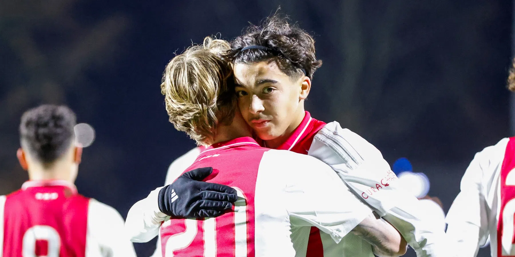 Ajax-talent Bounida verandert zaakwaarnemer: topclubs geïnteresseerd - VN