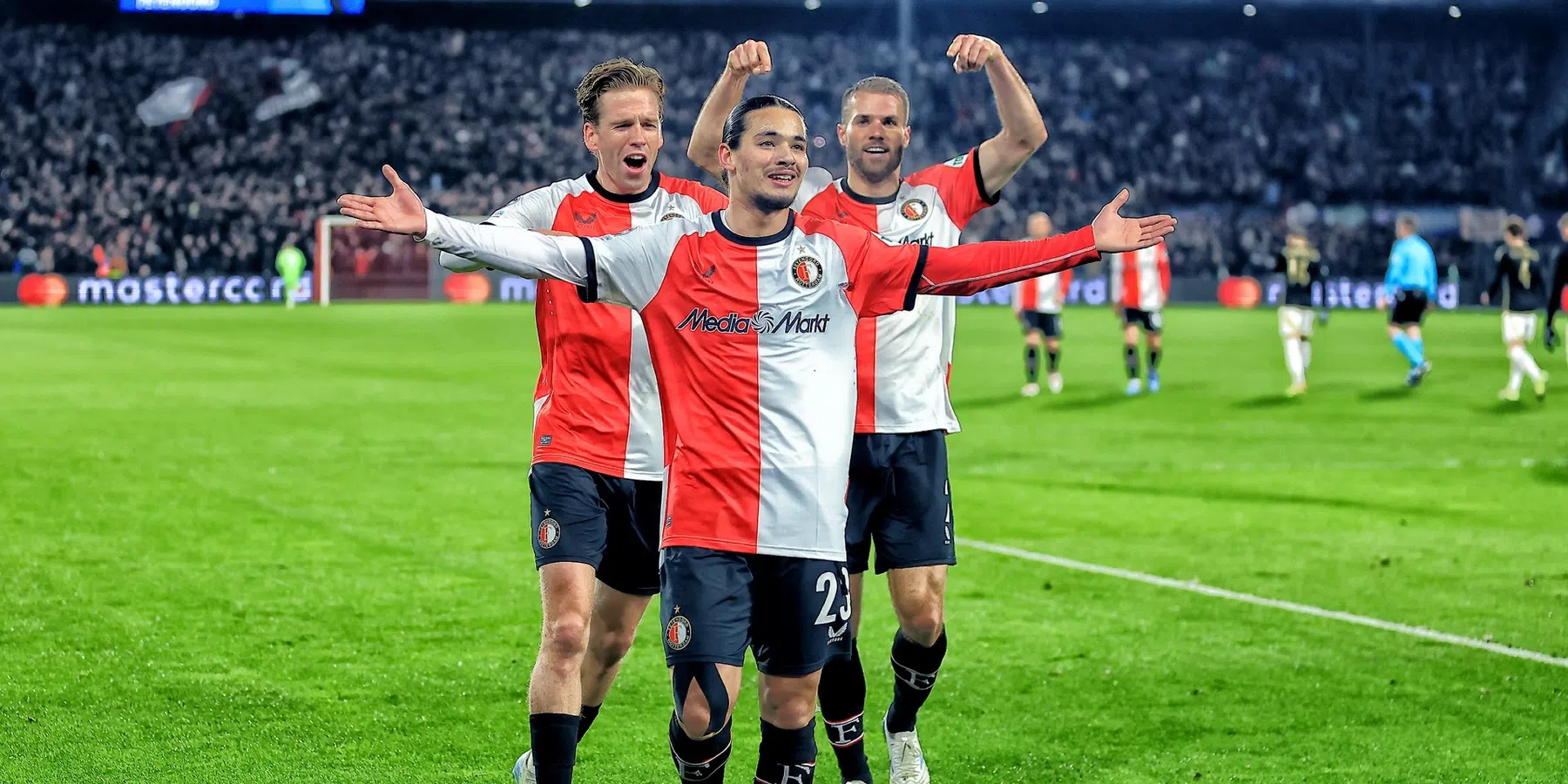 Tsjechische pers: 'Feyenoord domineert, Sparta Praag kansloos' | VN