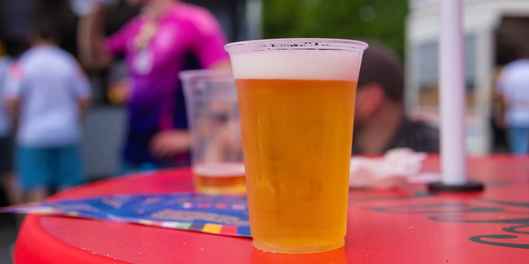 Geen alcohol in stadions tijdens WK 2034 in Saoedi-Arabië | VoetbalNieuws