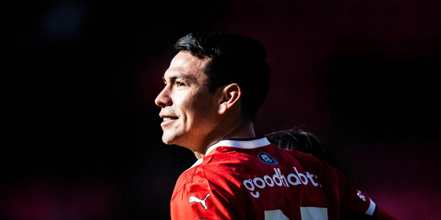 Lozano emotioneel na laatste duel voor PSV in Philips Stadion - VoetbalNieuws