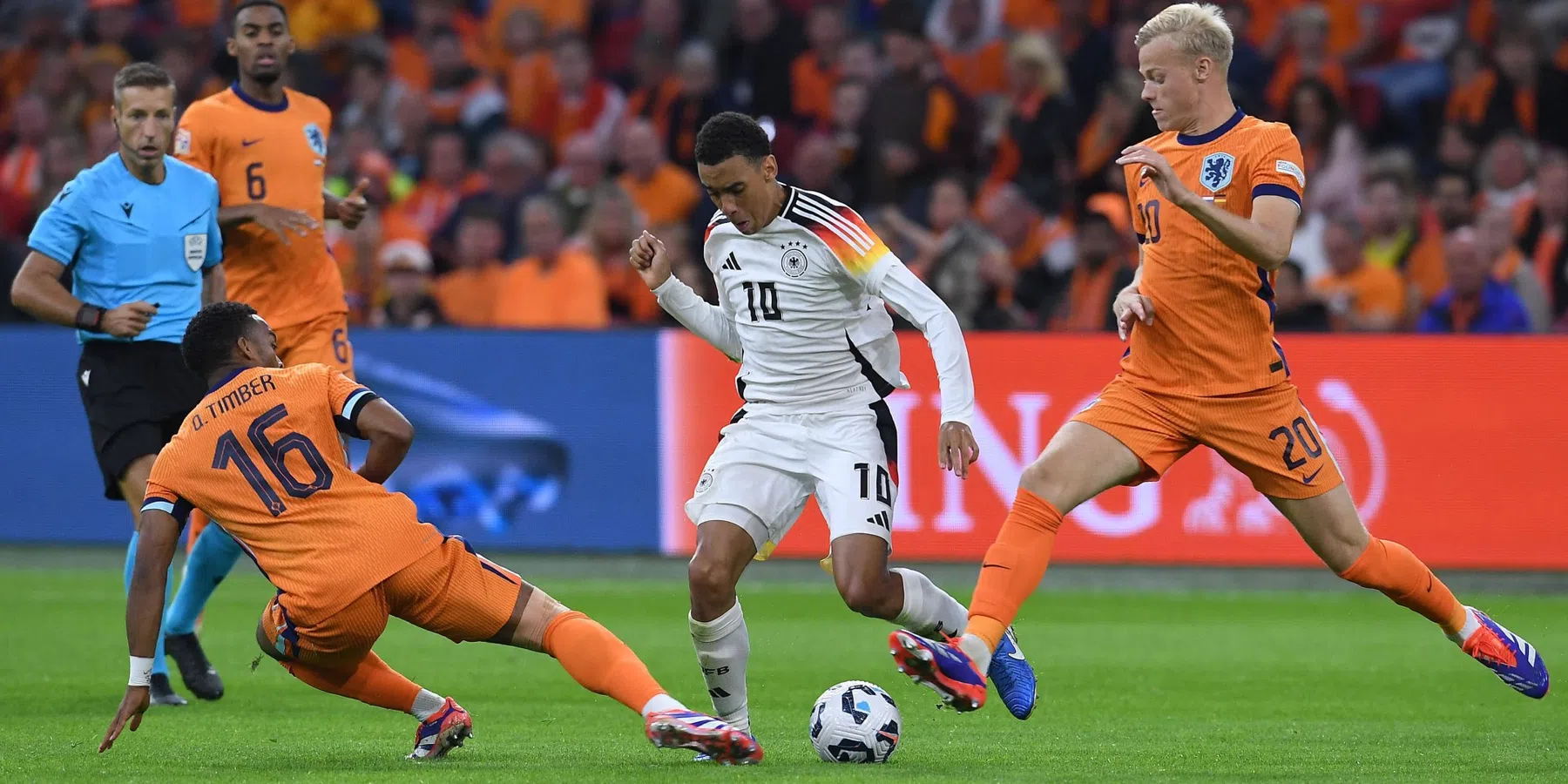 Drie nieuwe debutanten voor Oranje in 2024: Timber, Zirkzee en Van Hecke