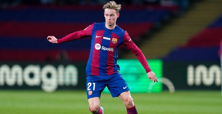 Frenkie de Jong lacht geruchten over toekomst bij Barcelona weg - VoetbalNieuws