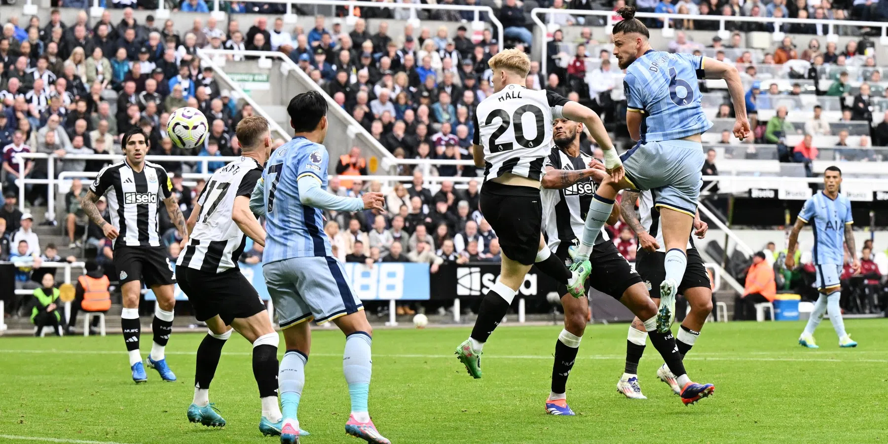 Waar en hoe laat wordt Tottenham – Newcastle in de Premier League uitgezonden?