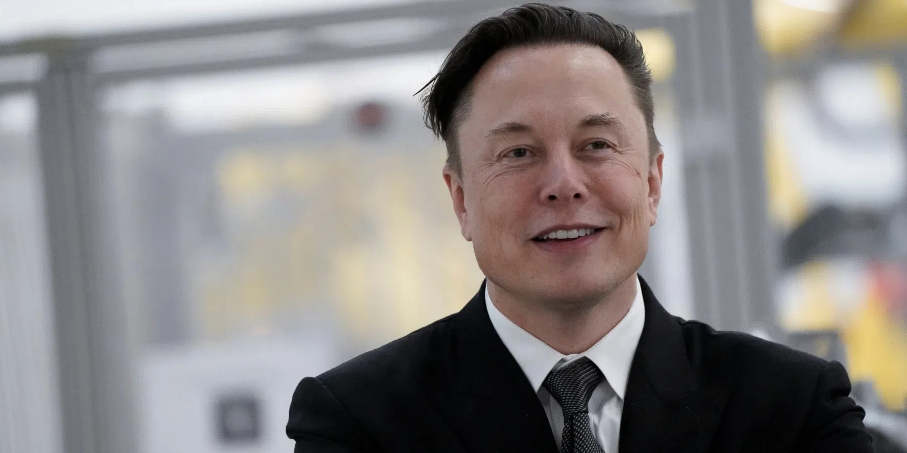 Elon Musk mogelijk nieuwe eigenaar van Liverpool - VoetbalNieuws