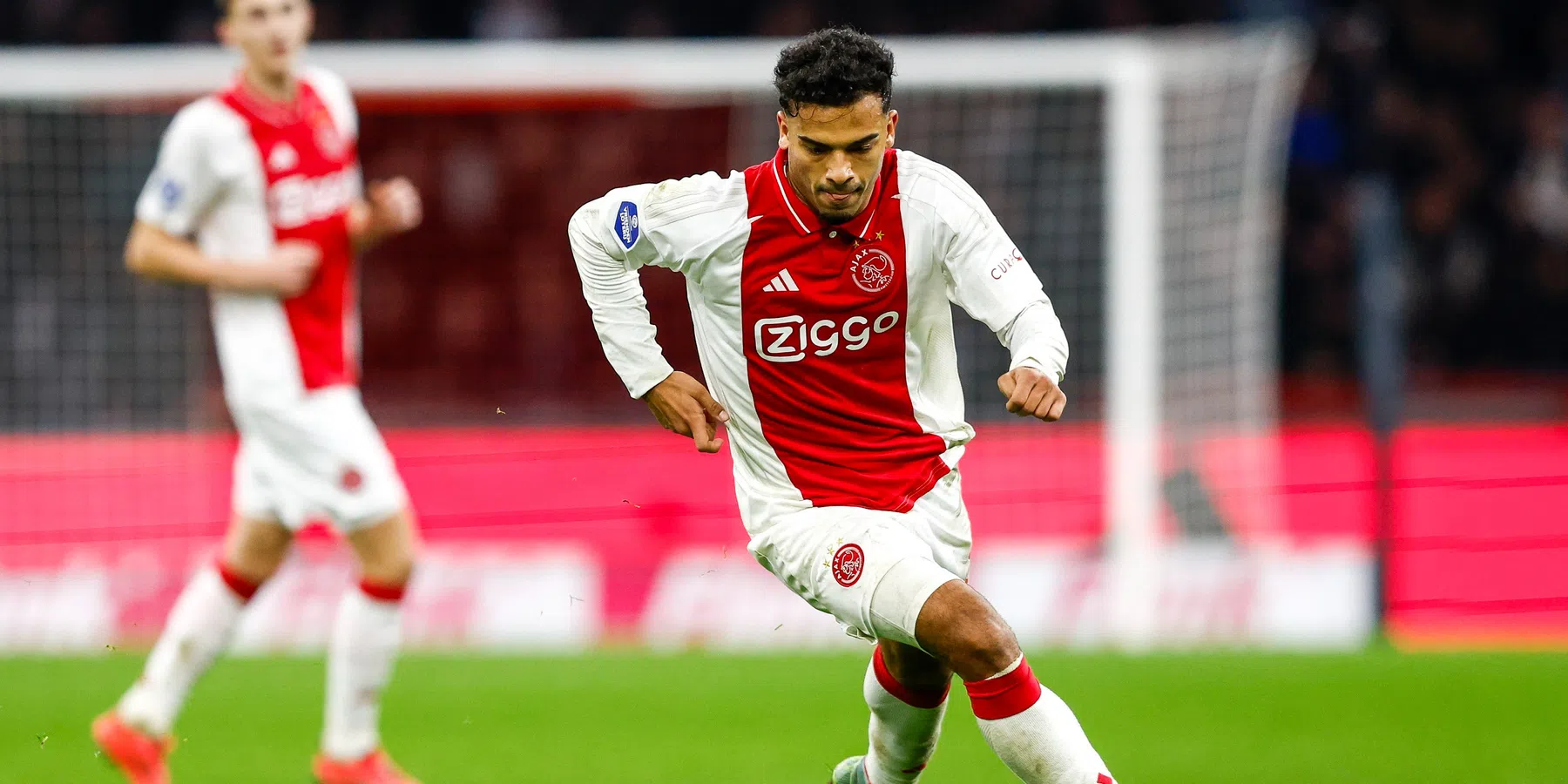 'Ajax bereikt akkoord over verhuur Wijndal, speler heeft twijfels'