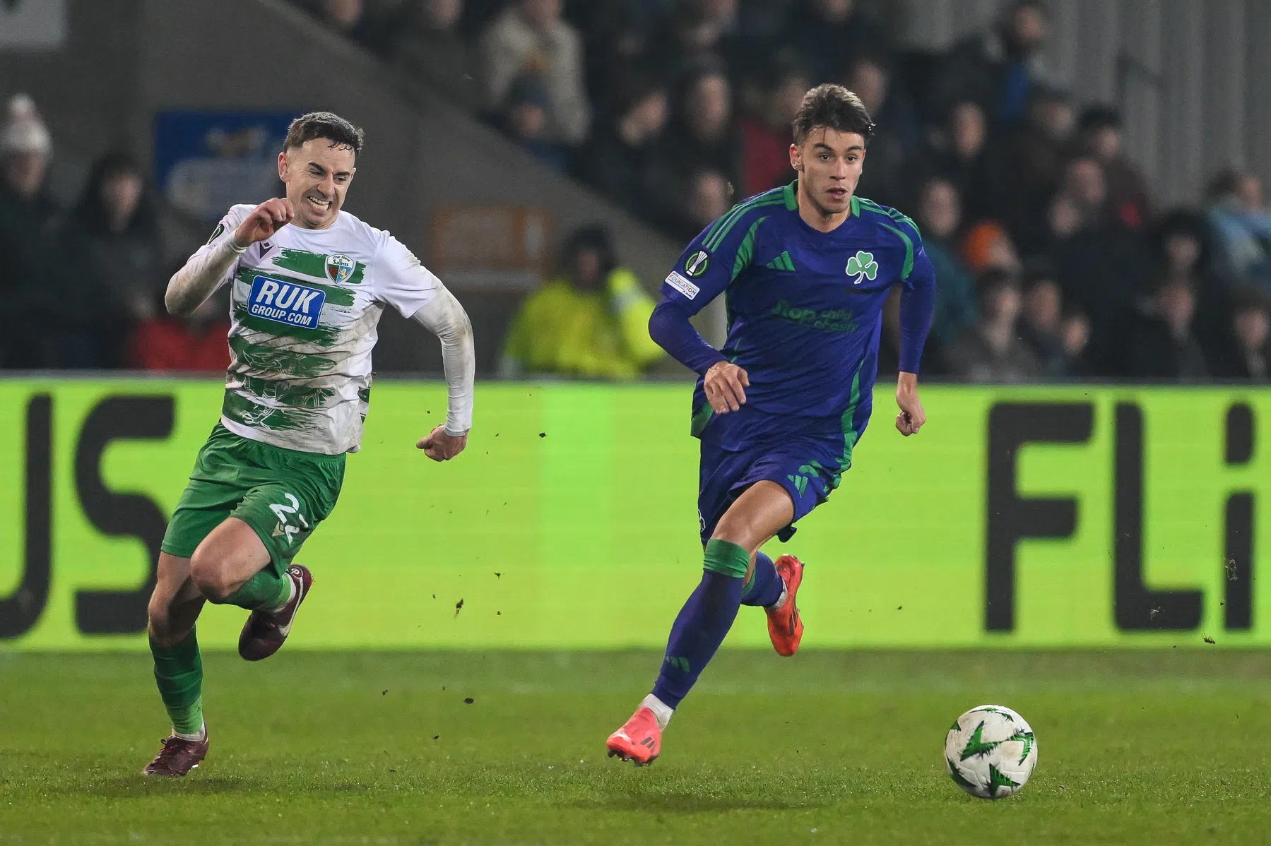Ajax kent vraagprijs Vagiannidis en laat Rensch wachten - VN