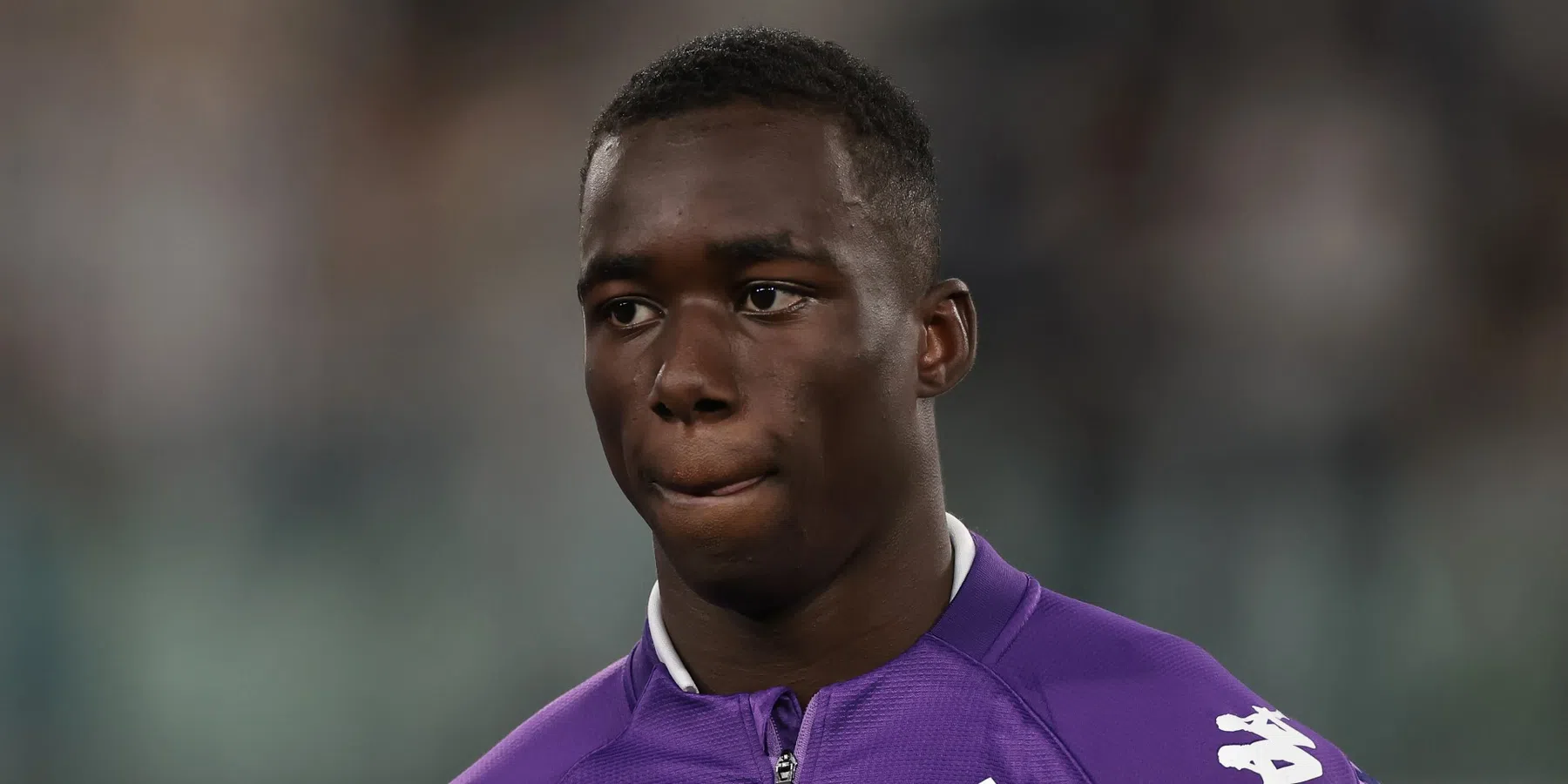 Wie is Michael Kayode, de rechtsback die aan Ajax wordt gelinkt?