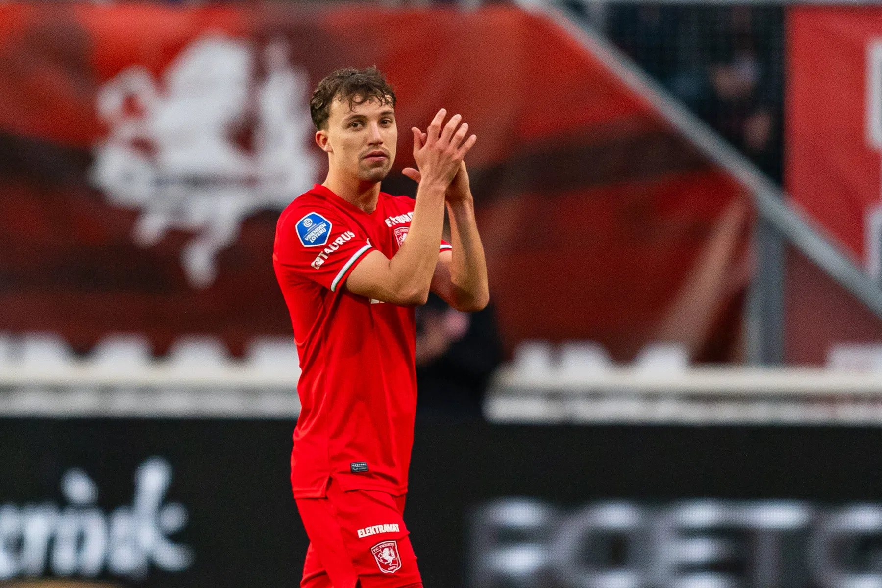 Youri Regeer keert terug bij Ajax: medische keuring op donderdag | VoetbalNieuws
