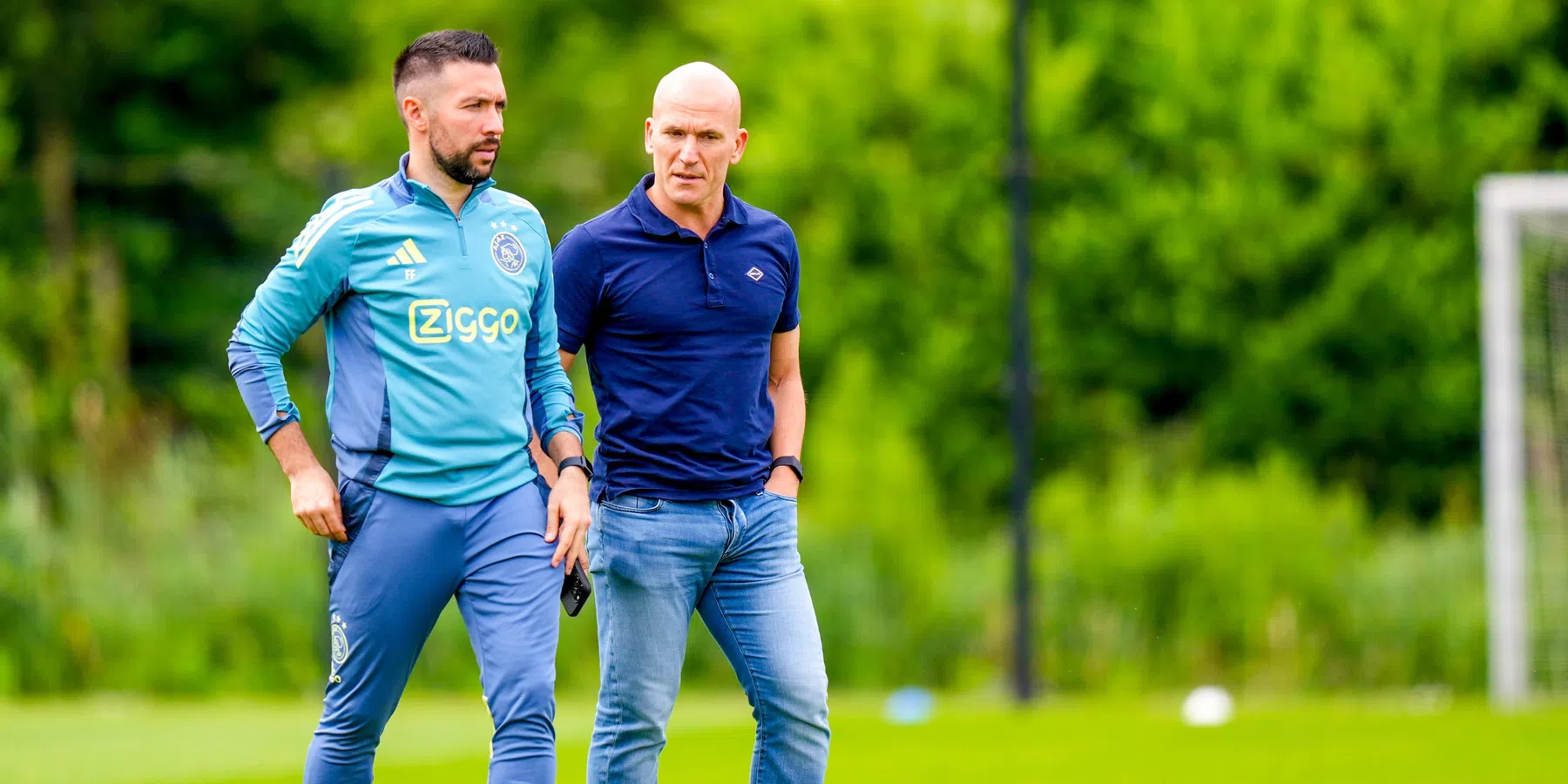 Spanning bij Ajax: Kroes en Farioli oneens over transfers - VN