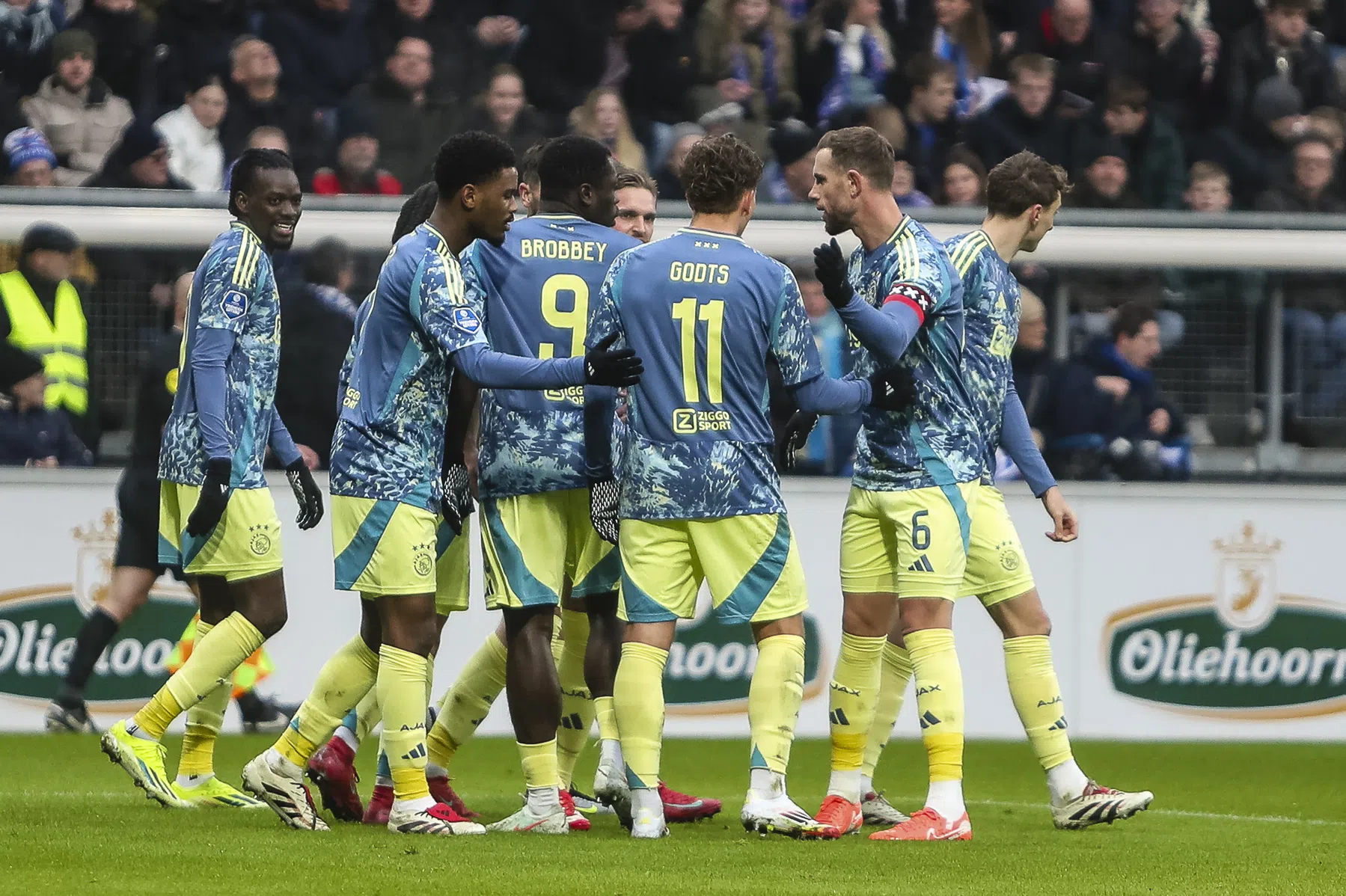 Vermoedelijke opstelling Ajax tegen Rigas FS: Weghorst start in de spits | Voetbal