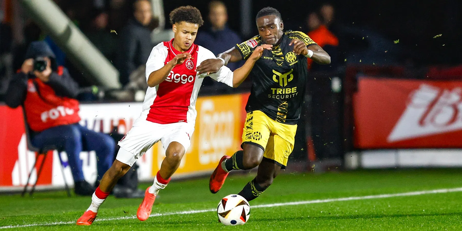 'FC Twente ziet in Ajax-talent ideale opvolger van Salah-Eddine'