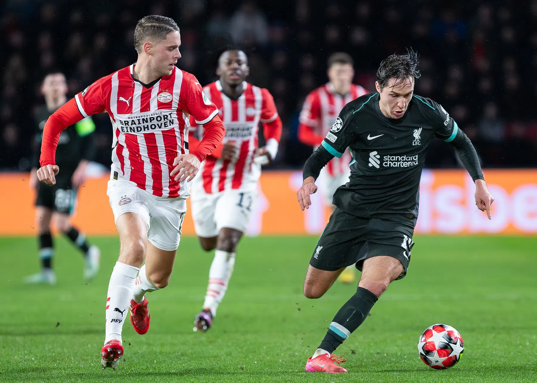 PSV vs Engelse clubs: historische resultaten in Europa | VoetbalNieuws