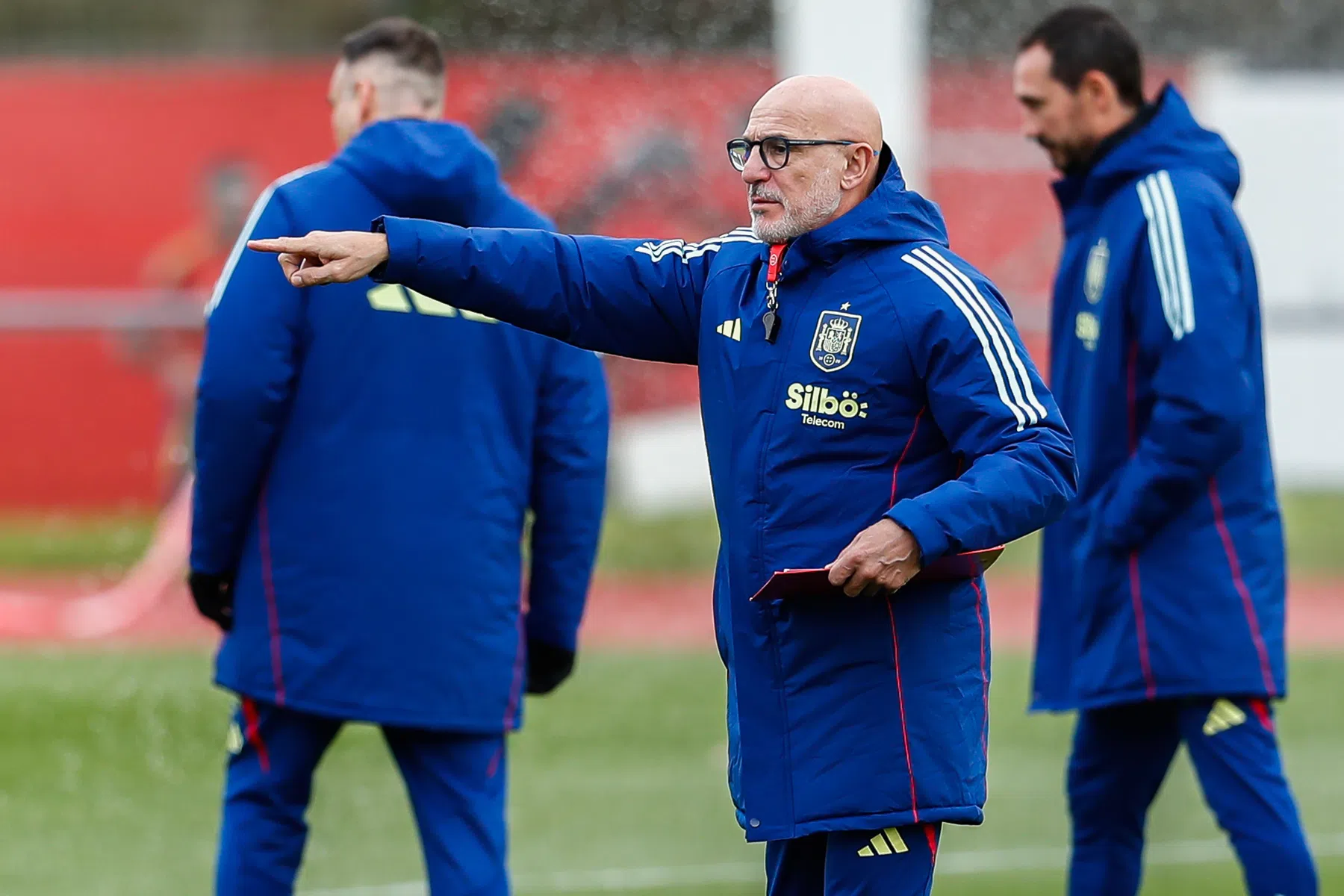 Dean Huijsen toch opgeroepen: dit is de selectie van Spanje | VoetbalNieuws
