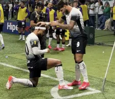 Memphis schittert met assist in finale en reist vol vertrouwen naar Oranje