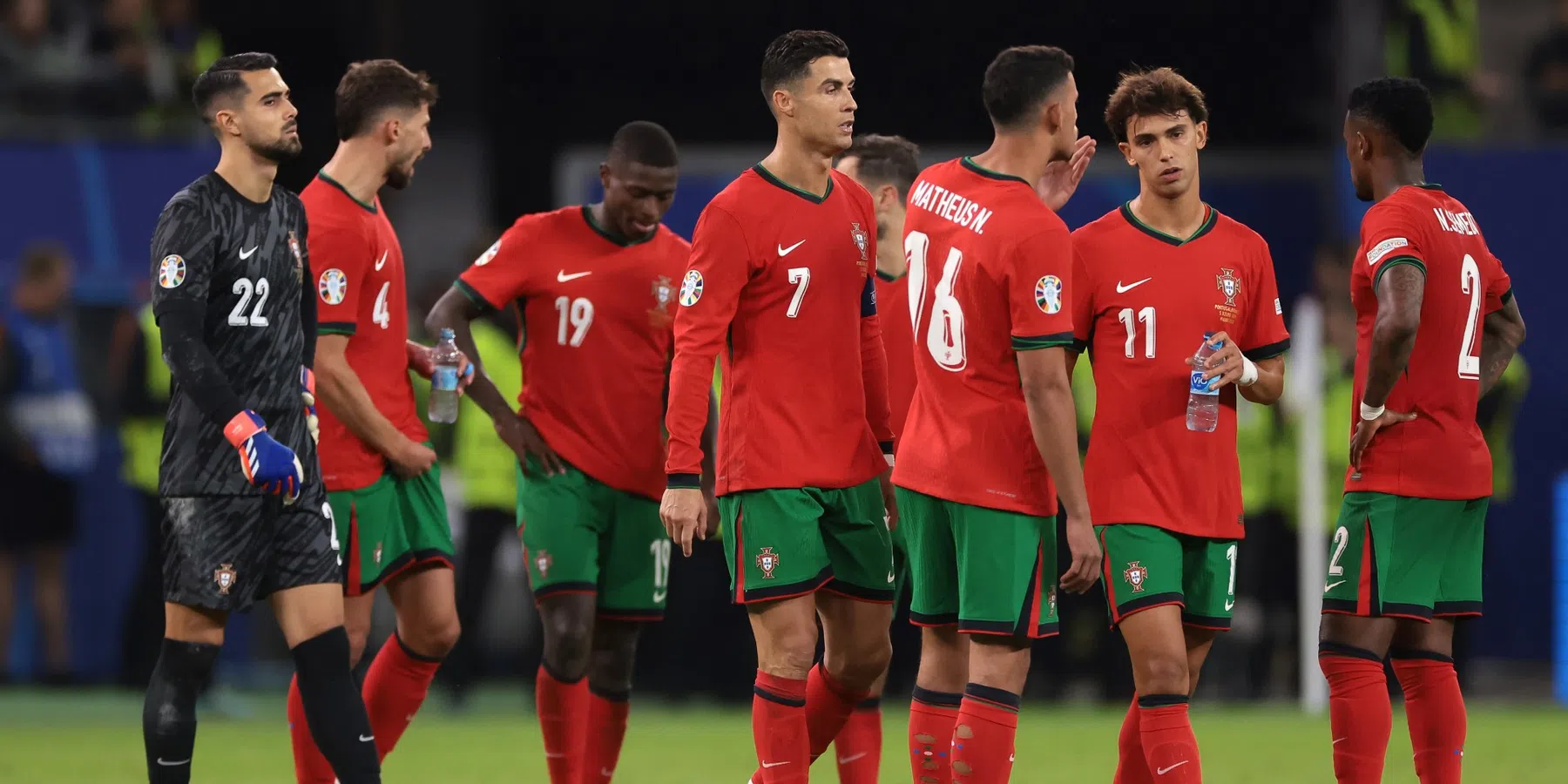 Waar en hoe laat wordt Denemarken - Portugal in de Nations League uitgezonden?