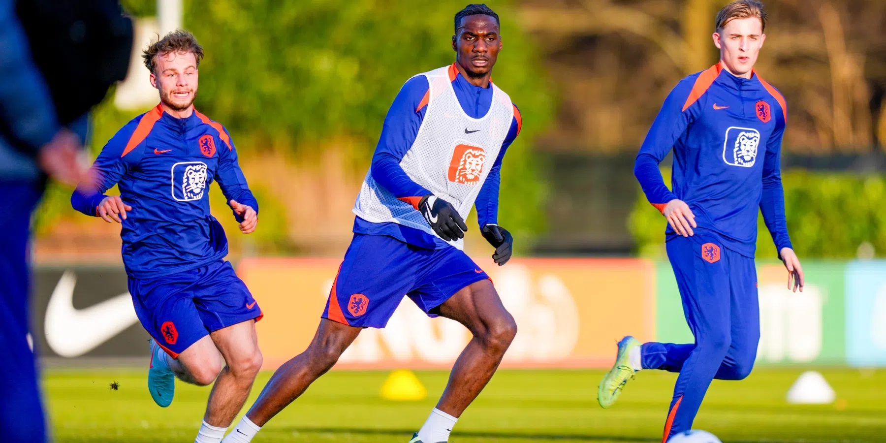 Banzuzi bevestigt transferplannen: akkoord met buitenlandse club | VoetbalNieuws