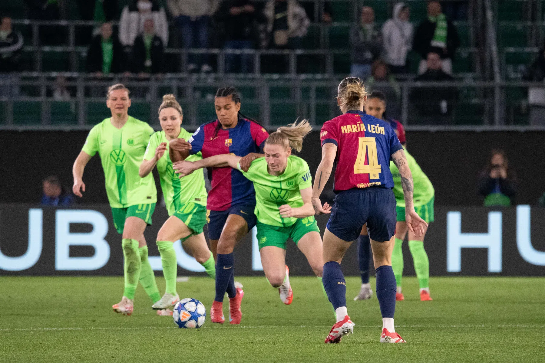 Waar en hoe laat wordt FC Barcelona - Wolfsburg (v) uitgezonden? | VN