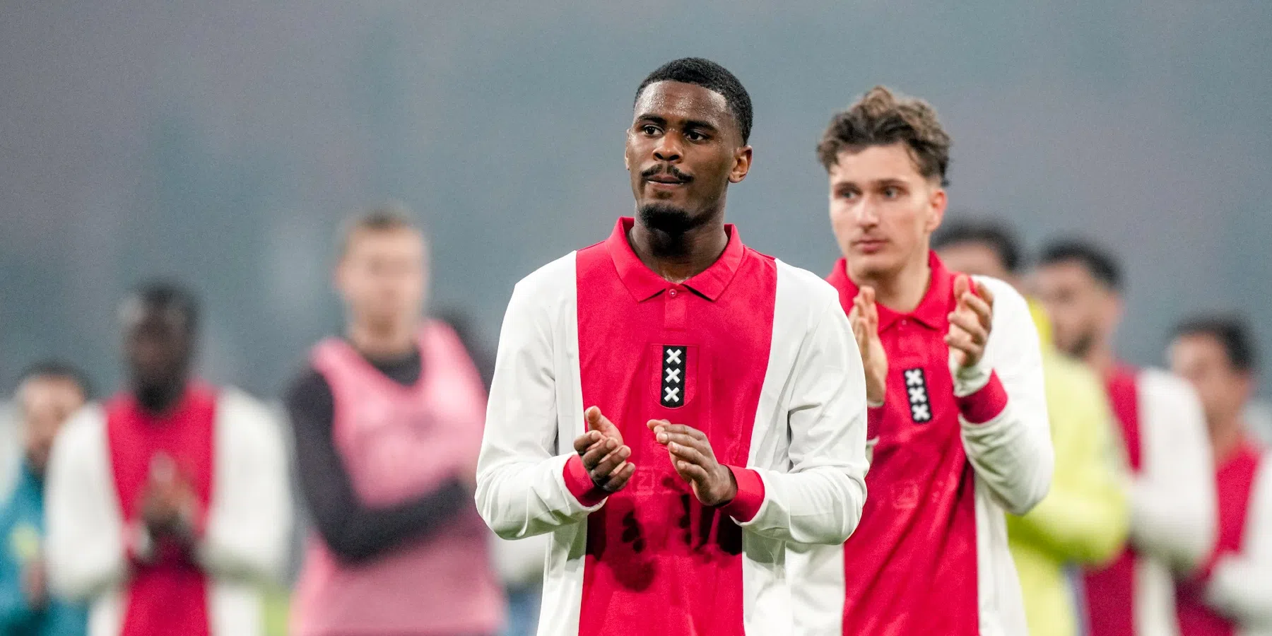 Tot wanneer loopt het Ajax-contract van Jorrel Hato?